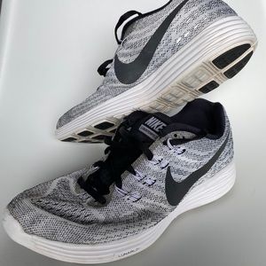 Nike Lunar Tempo 2 Size 8